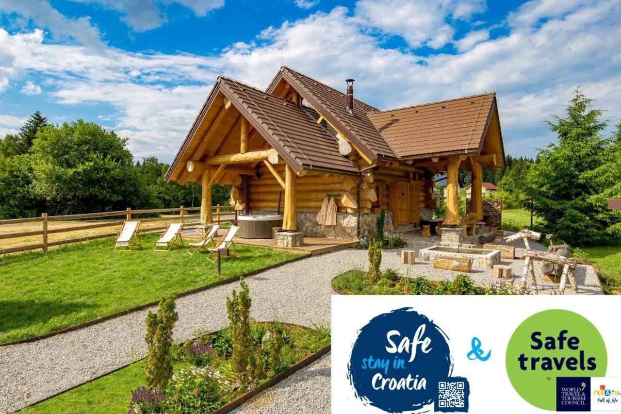 Kraljica Sume - Divjake Log Home Hlevci ภายนอก รูปภาพ